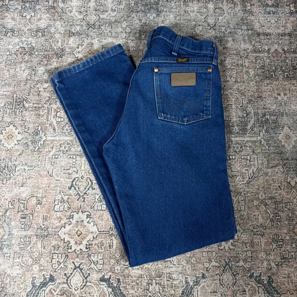 Wrangler 13MWZ Cowboy Cut Blue Jeans Mens 33x34 Denim Made in Mexico